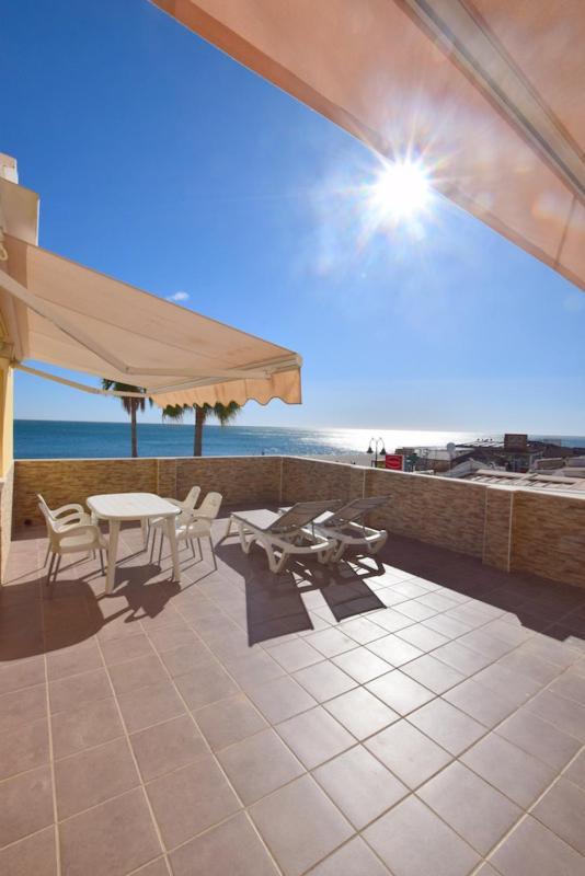 Carihuela 1ª Linea De Playa Διαμέρισμα Τορρεμολίνος Εξωτερικό φωτογραφία