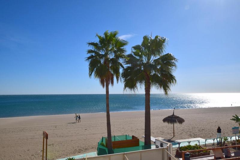 Carihuela 1ª Linea De Playa Διαμέρισμα Τορρεμολίνος Εξωτερικό φωτογραφία